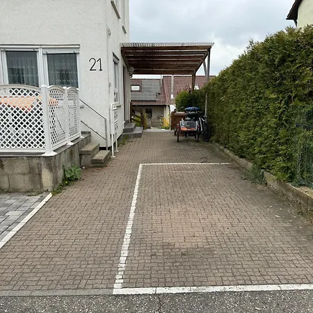 Hyra Living- In Nahe A81